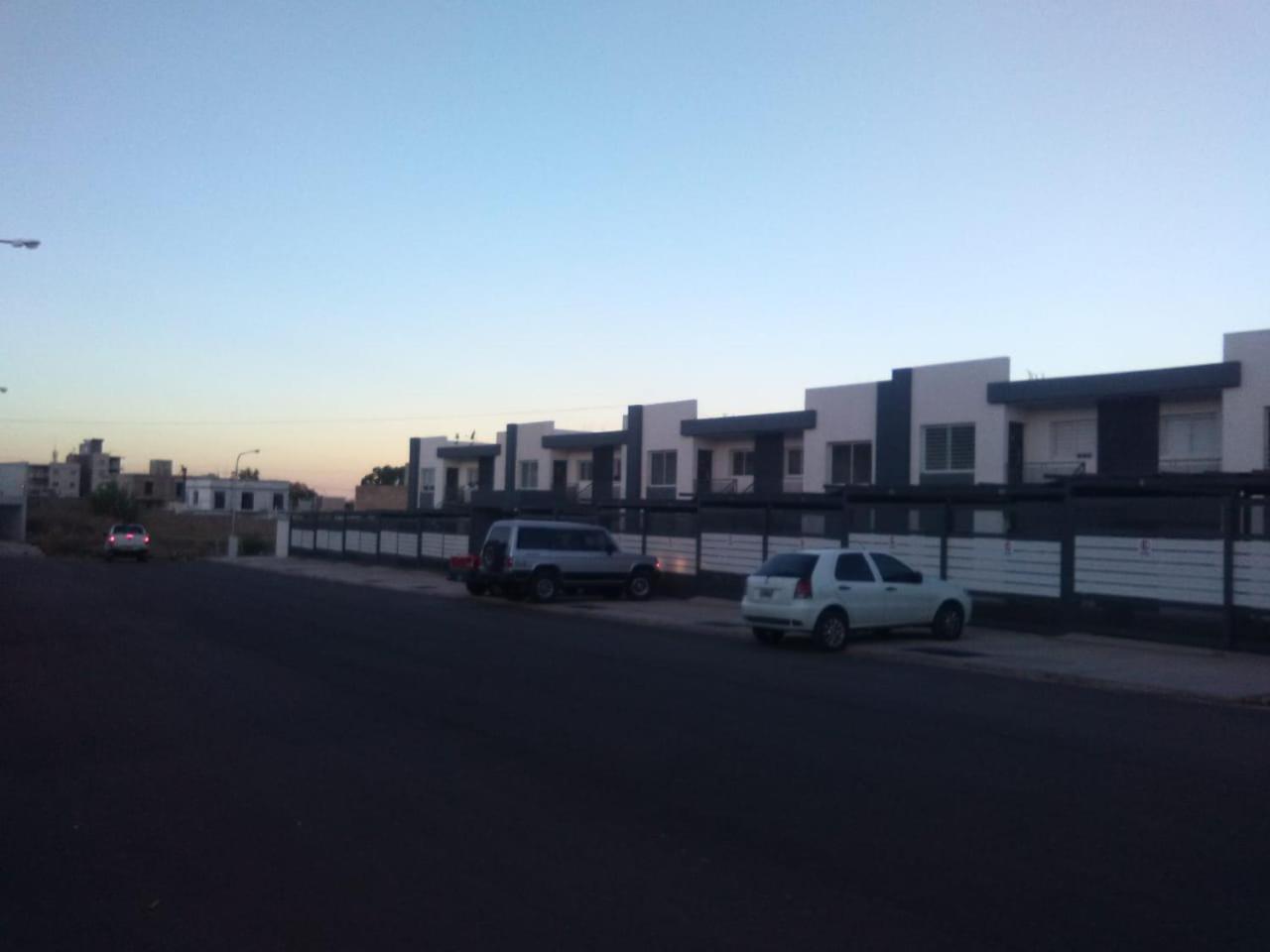 Departamentos Boutique De Disenador " Terraza 26 " - Cochera - Vista A La Montana - Cancelacion Gratuita - Sin Pagar Por Adelantado Mendoza Kültér fotó